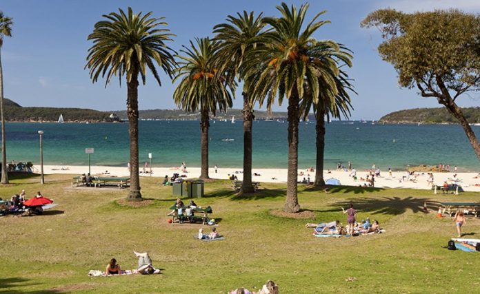 Balmoral_Beach_Mosman_Image_Andrew_Gregory_DNSW