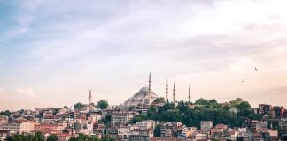 Useful Guide and Travel Tips for Your Next Holiday to Istanbul Turkey